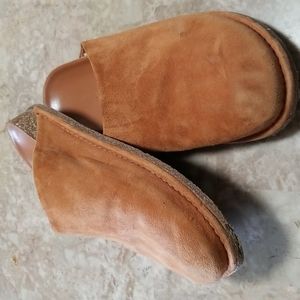 Jenni Kayne Suede Moc Clogs Size 40